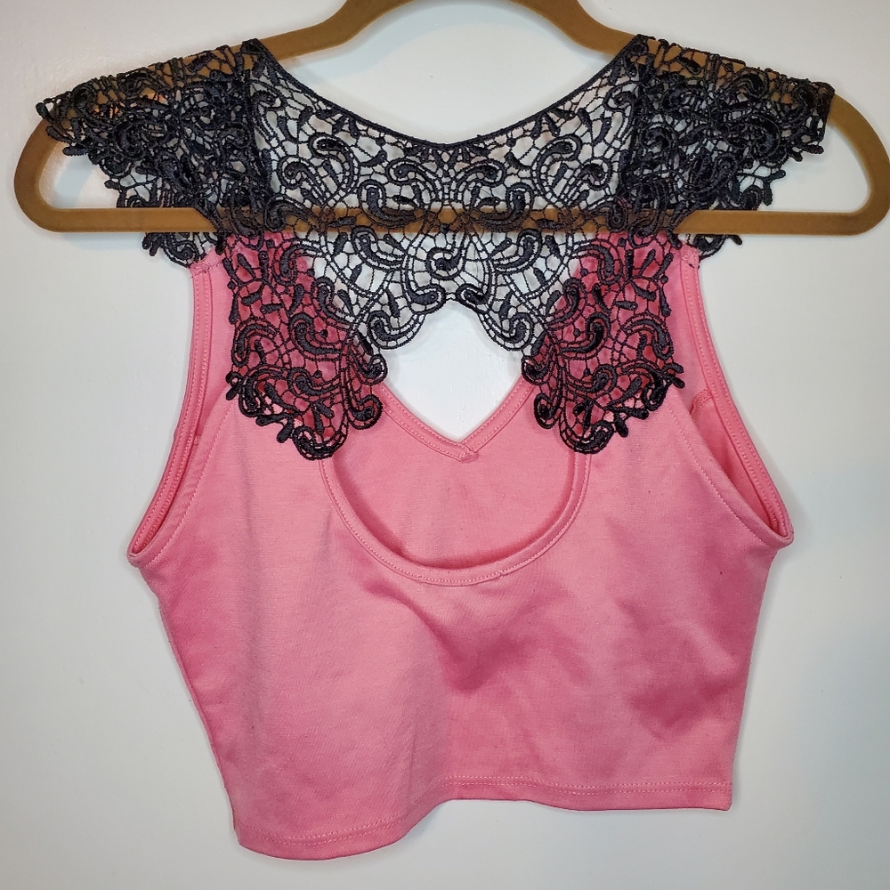 Knitted crop top